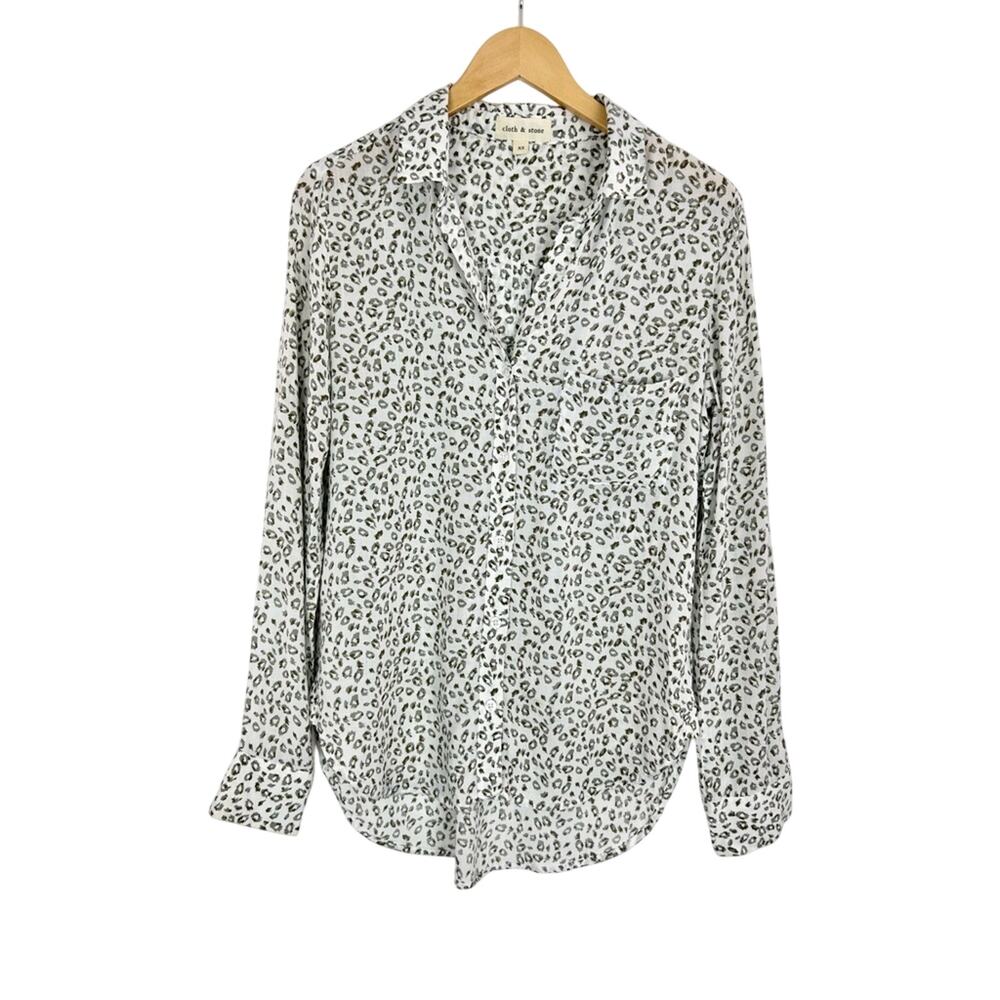 Cloth and Stone Long Sleeve Button Down Top Leopard Animal Print Size XS